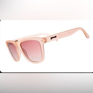NEW Goodr Don’t Make Me Blush OG Sunglasses